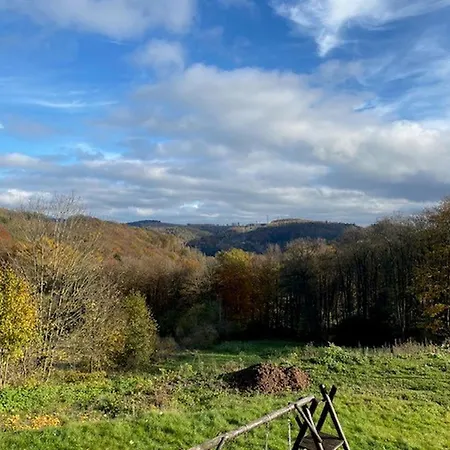 Auffm Hebberg بيت للعطل